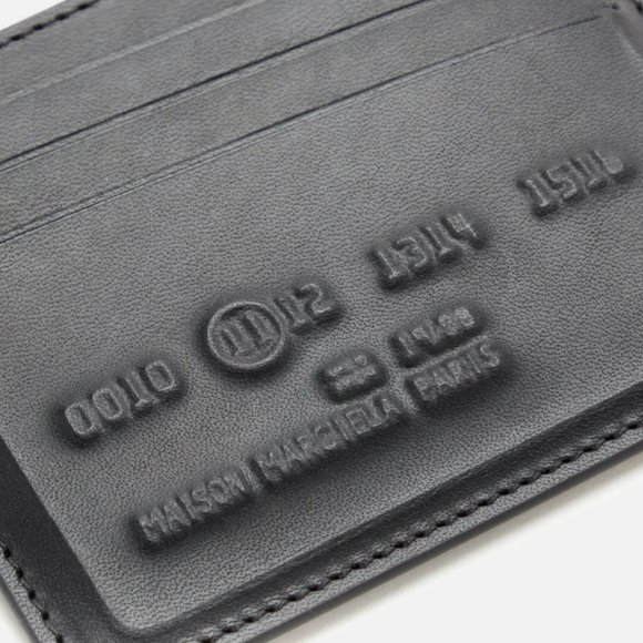 Men's Embossed Credit Cardholder - Picture 3 of 3